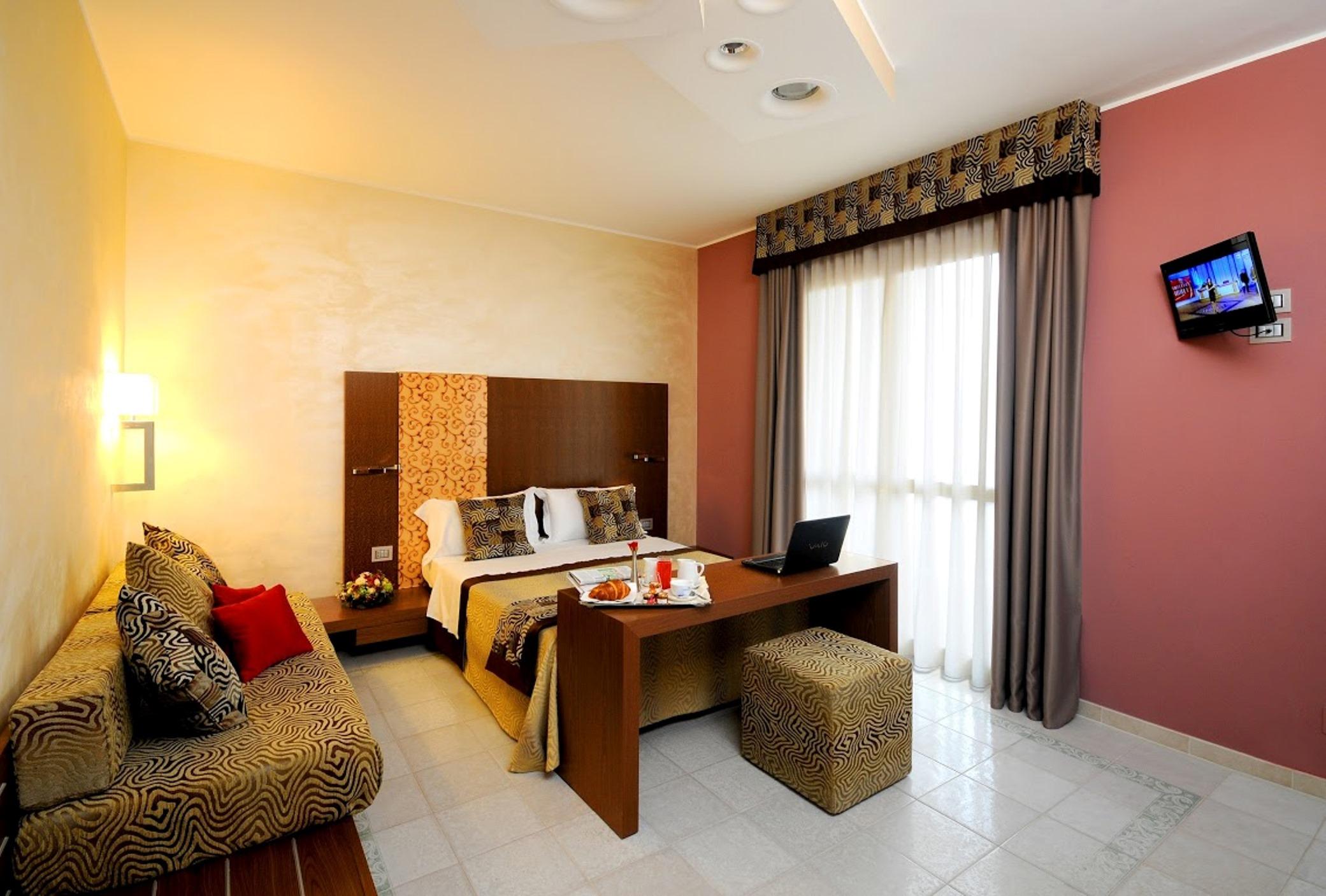 Serena Majestic Hotel Montesilvano Exterior photo